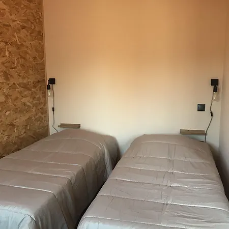 Le Dortoir Des Templiers Enquin-les-Mines